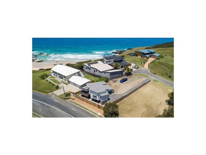 3 Sea breeze Place, Scotts Head NSW 2447