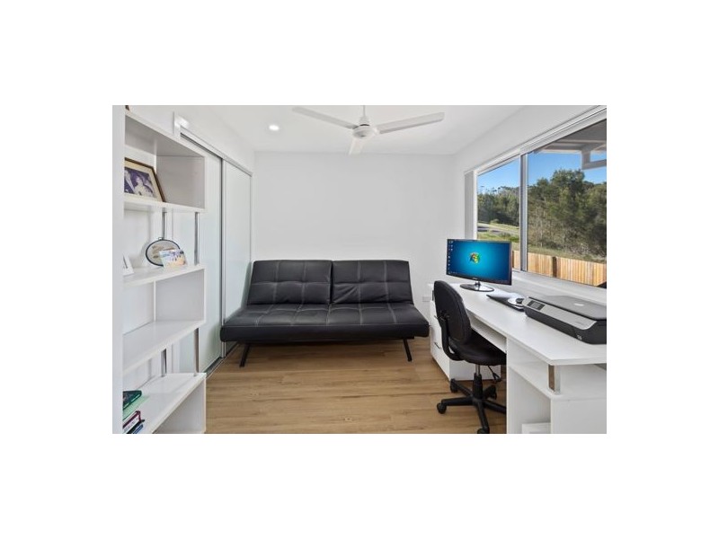 3 Sea breeze Place, Scotts Head NSW 2447