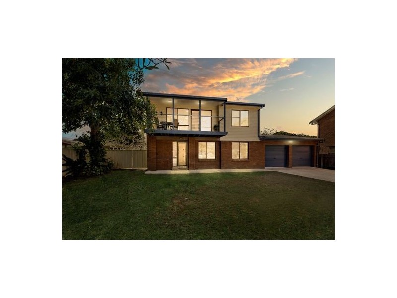 18 Nineteenth Ave, Stuarts Point NSW 2441