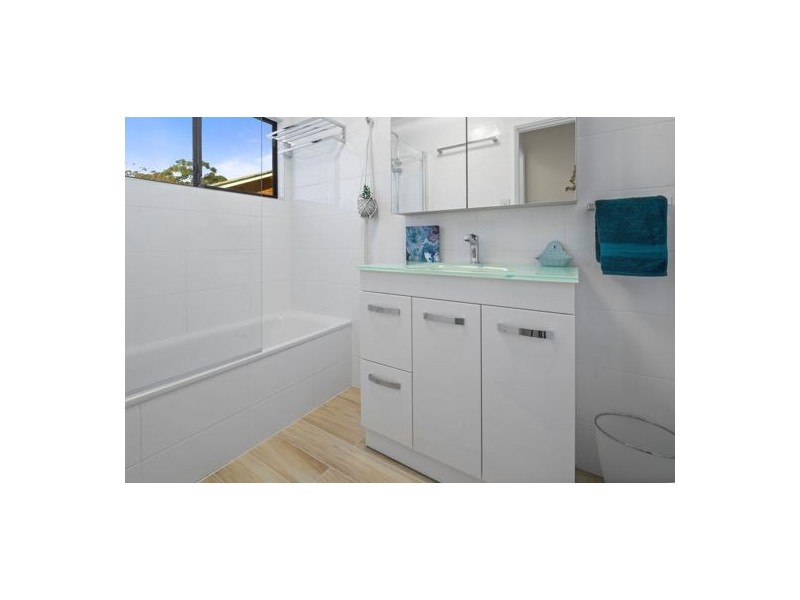 18 Nineteenth Ave, Stuarts Point NSW 2441