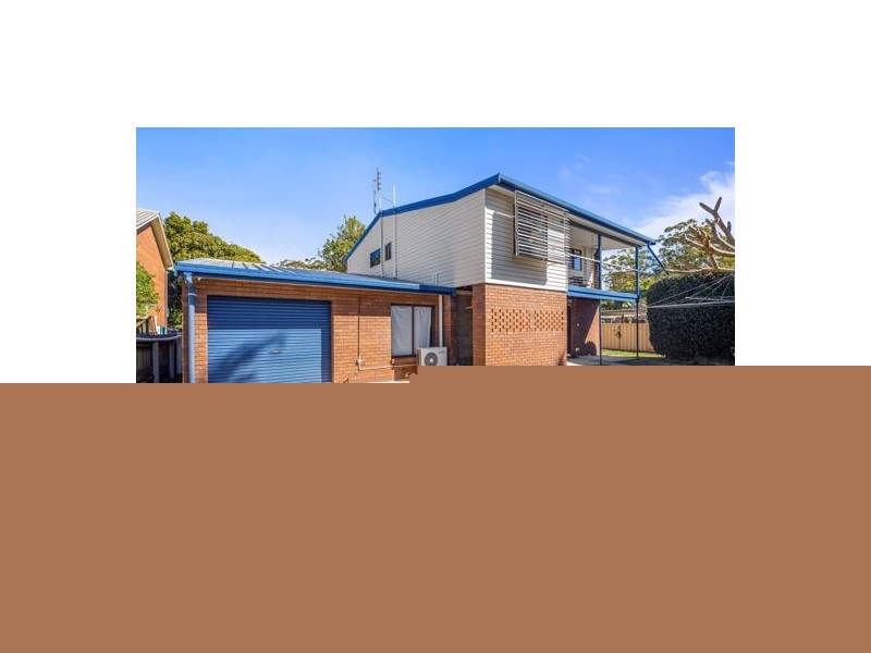 18 Nineteenth Ave, Stuarts Point NSW 2441
