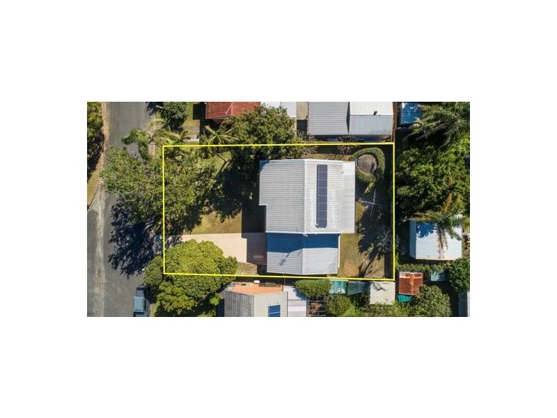 18 Nineteenth Ave, Stuarts Point NSW 2441
