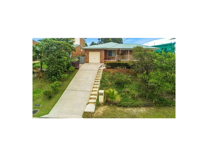 38 Raleigh Street, Scotts Head NSW 2447