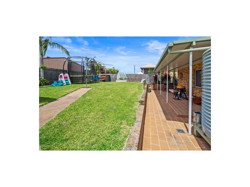 29 River Oak Crescent, Scotts Head NSW 2447