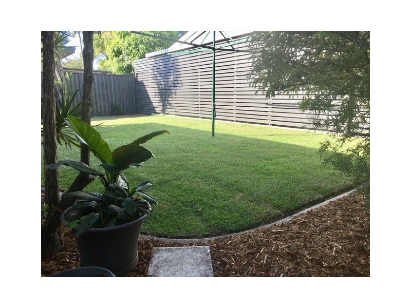 20 Barnard Street, Biggera Waters QLD 4216