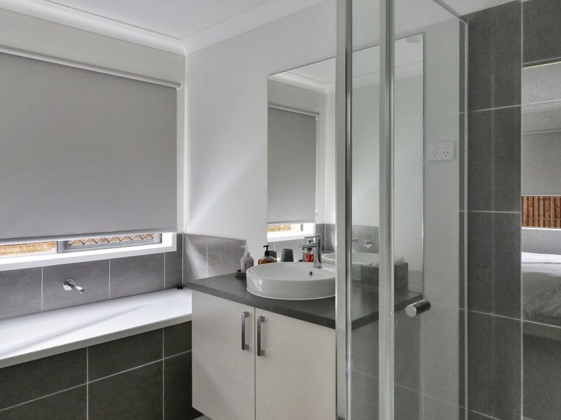 86 Brookbent Road, Pallara QLD 4110