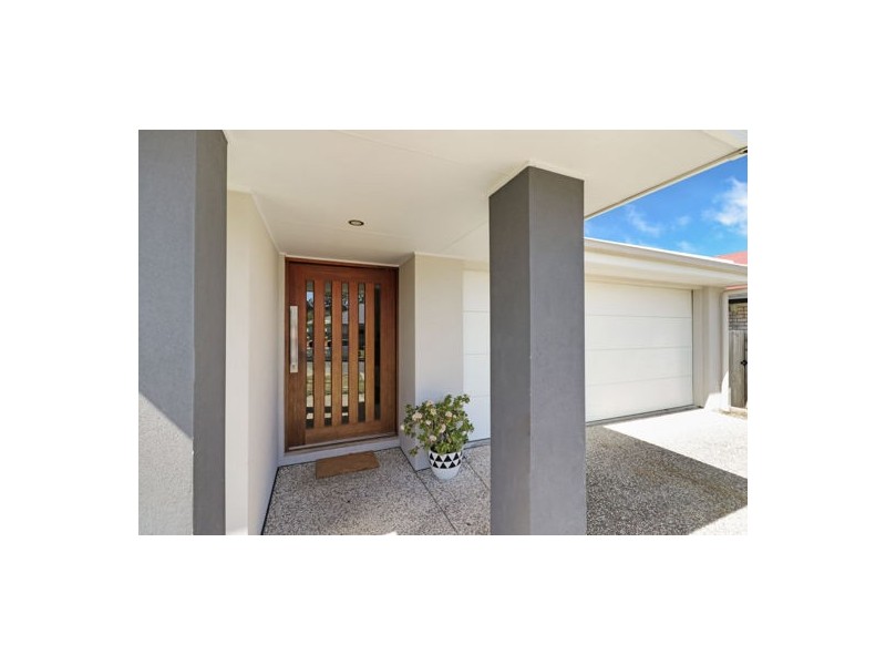 35 Terania Avenue, Ormeau Hills QLD 4208