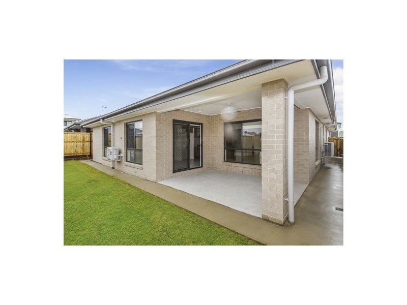 19 Hall Street, Pallara QLD 4110