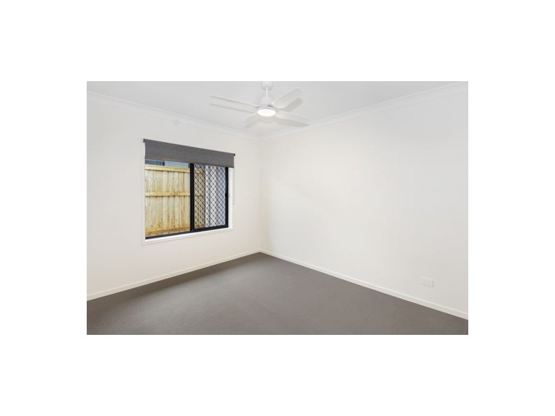 19 Hall Street, Pallara QLD 4110