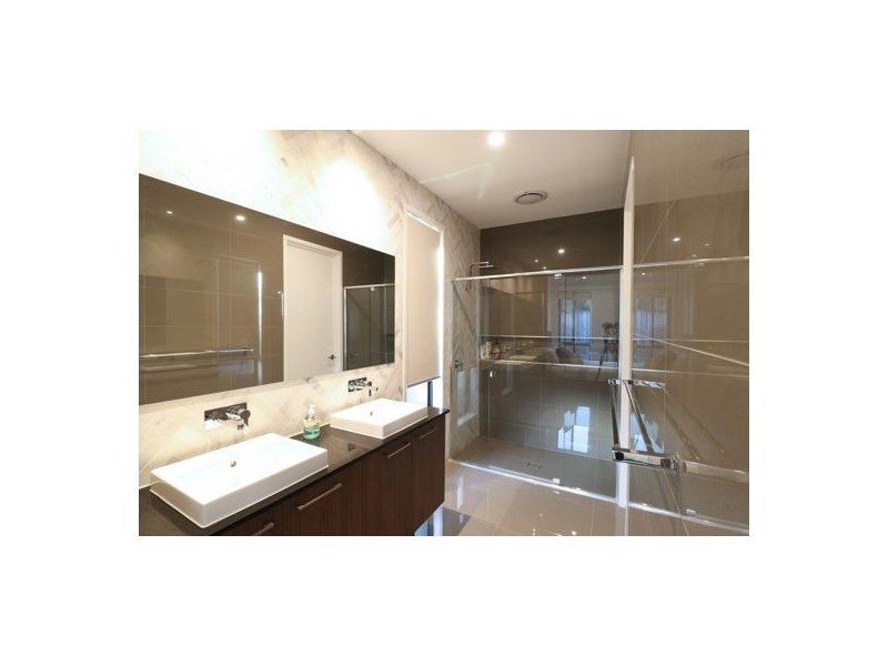 81 Impeccable Cct, Coomera Waters QLD 4209