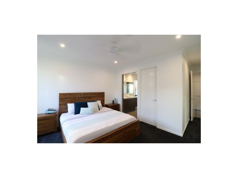 81 Impeccable Cct, Coomera Waters QLD 4209