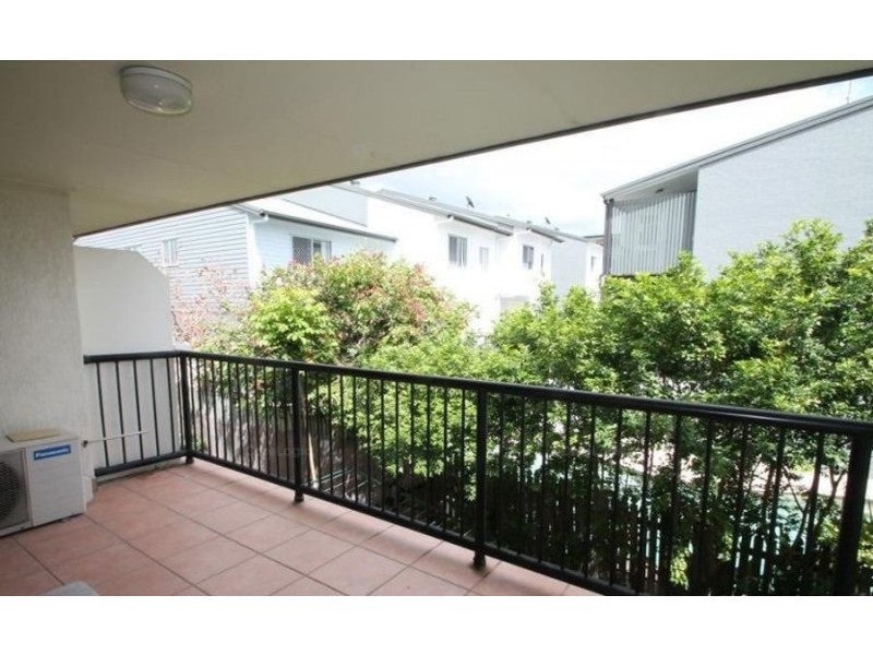 3/18 Agnes Street, Morningside QLD 4170