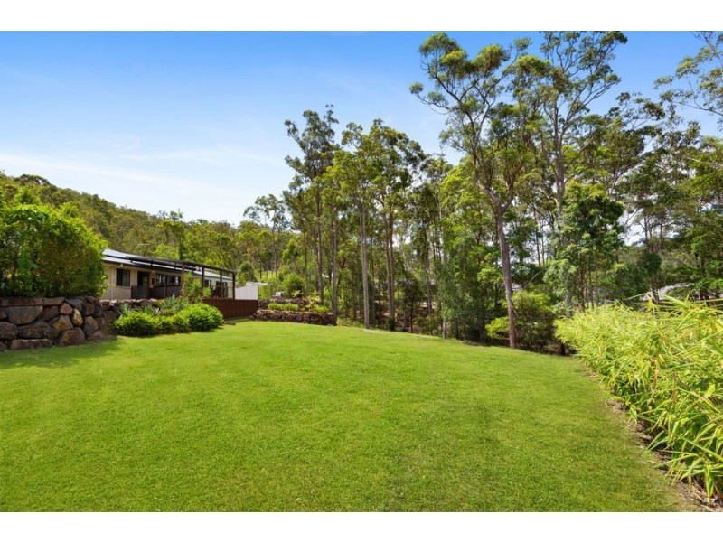 30 Woodland Avenue, Mount Nathan QLD 4211