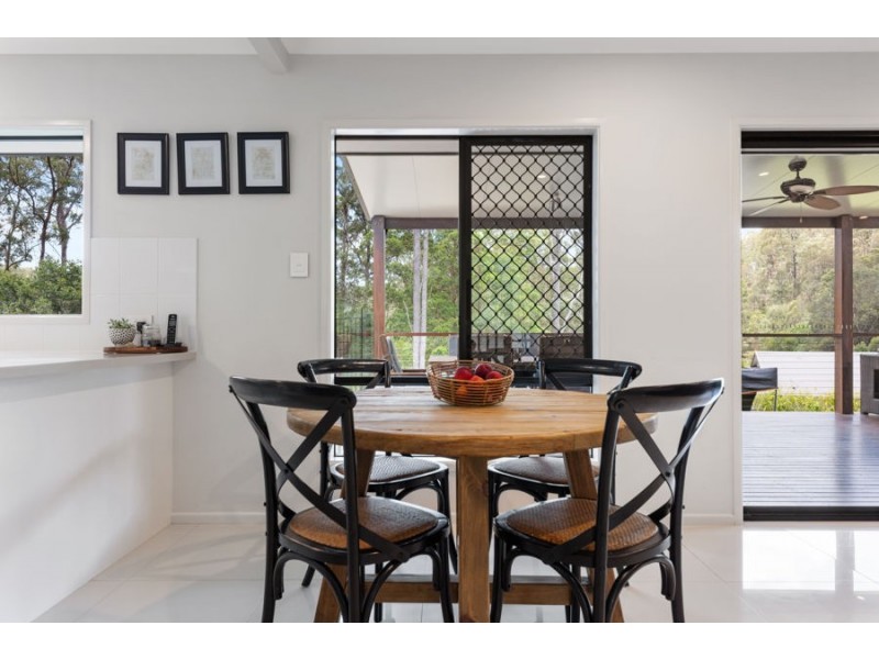 30 Woodland Avenue, Mount Nathan QLD 4211