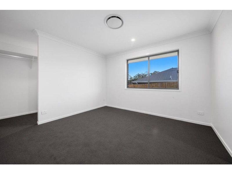 28 Cypress Street, Collingwood Park QLD 4301