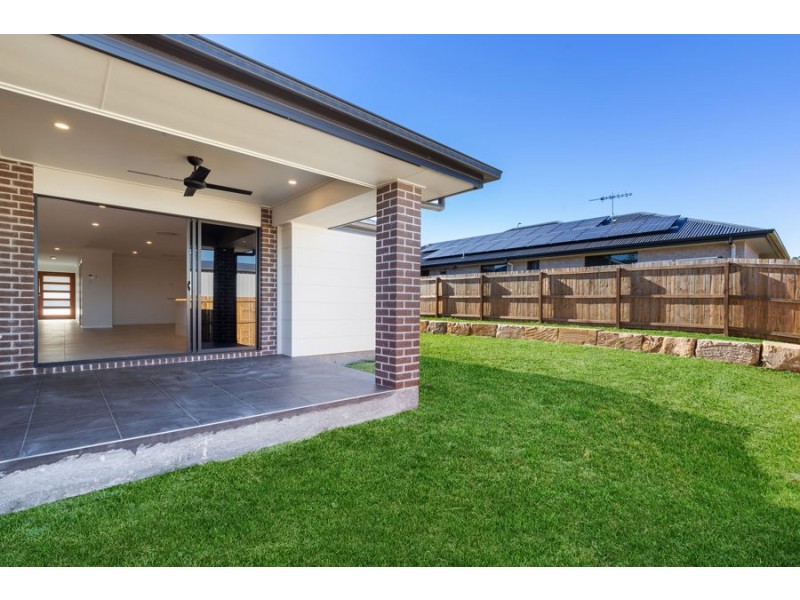 28 Cypress Street, Collingwood Park QLD 4301