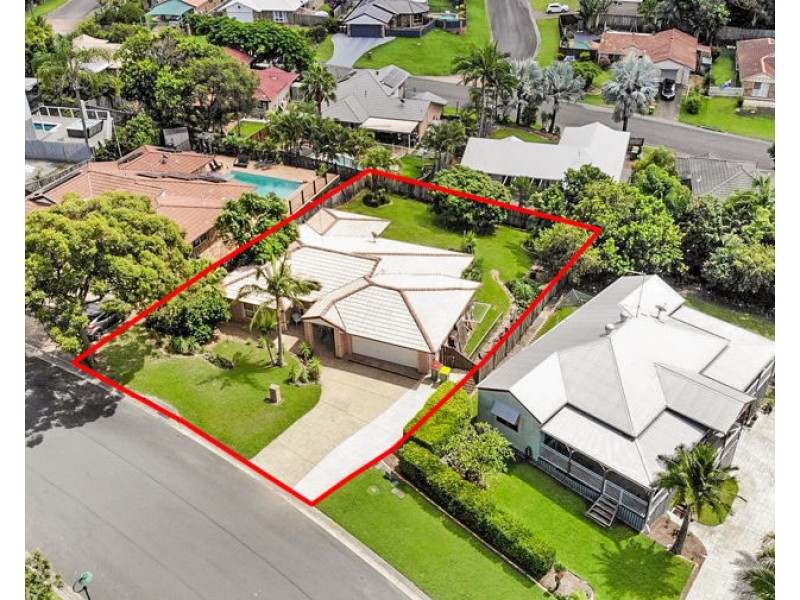 11 Papara Street, Pacific Pines QLD 4211