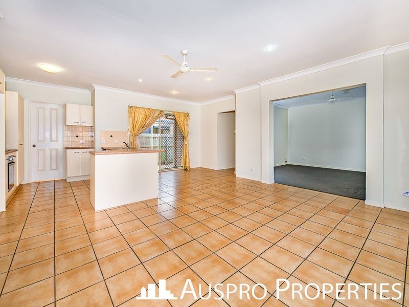 10 Agostino Close, Doolandella QLD 4077