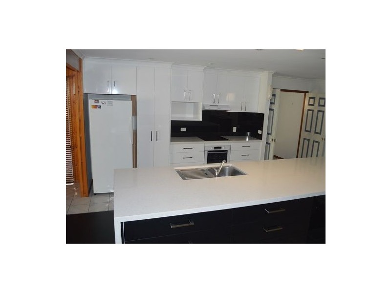 102 Kingman Street, Sunnybank Hills QLD 4109