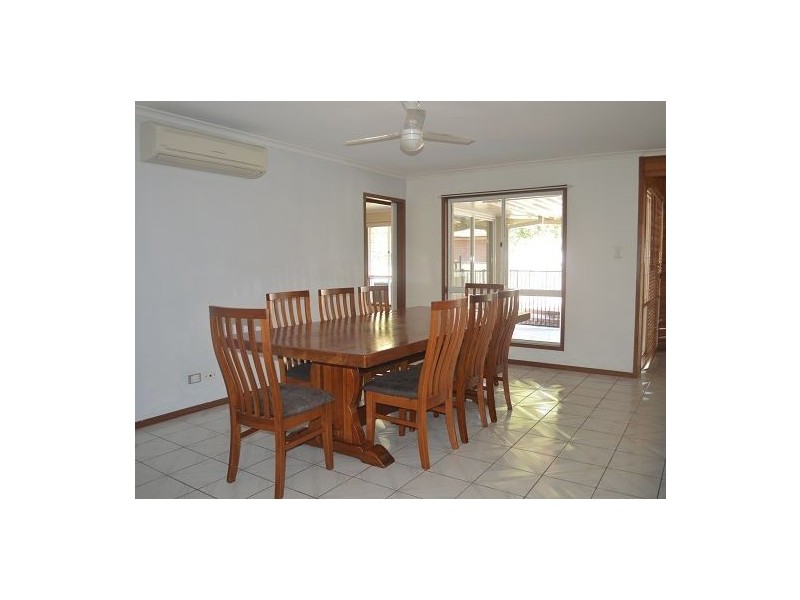 102 Kingman Street, Sunnybank Hills QLD 4109