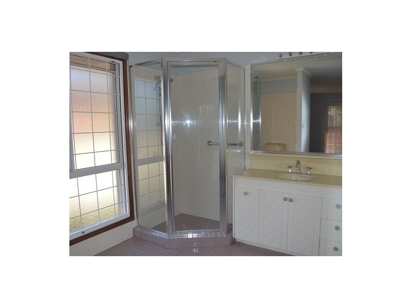 102 Kingman Street, Sunnybank Hills QLD 4109