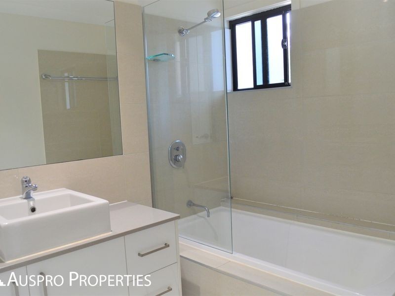 2/34 Tudor Street, Mount Gravatt QLD 4122