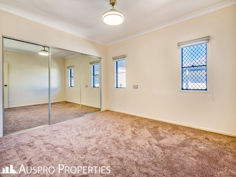 7 Beechwood Cl, Stretton QLD 4116