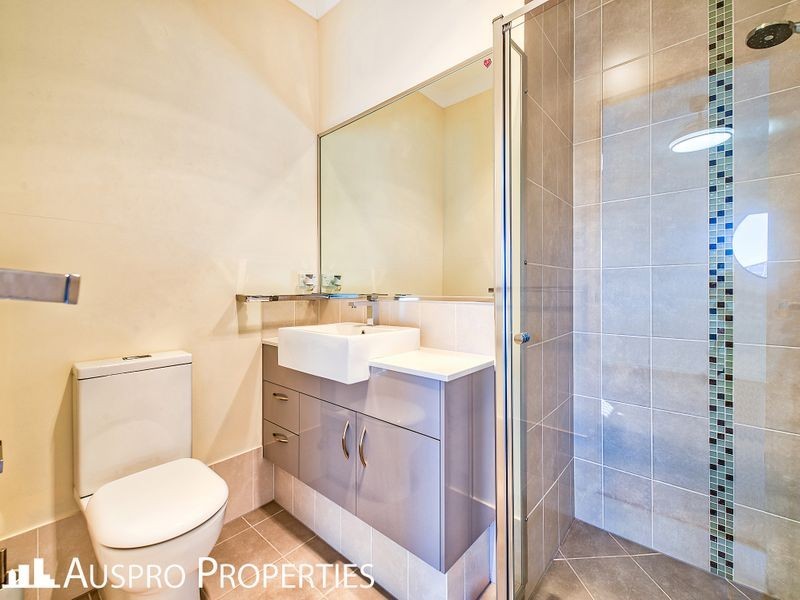 7 Beechwood Cl, Stretton QLD 4116