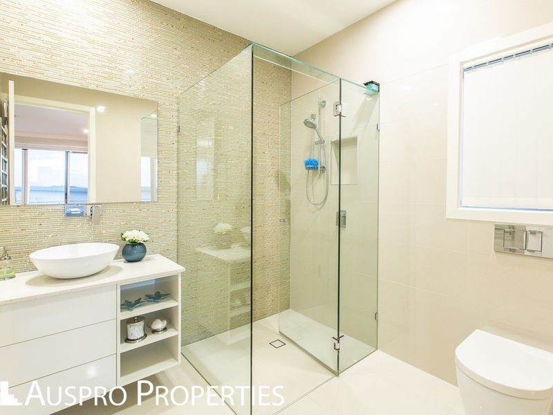 27 Elderbury Place, Stretton QLD 4116