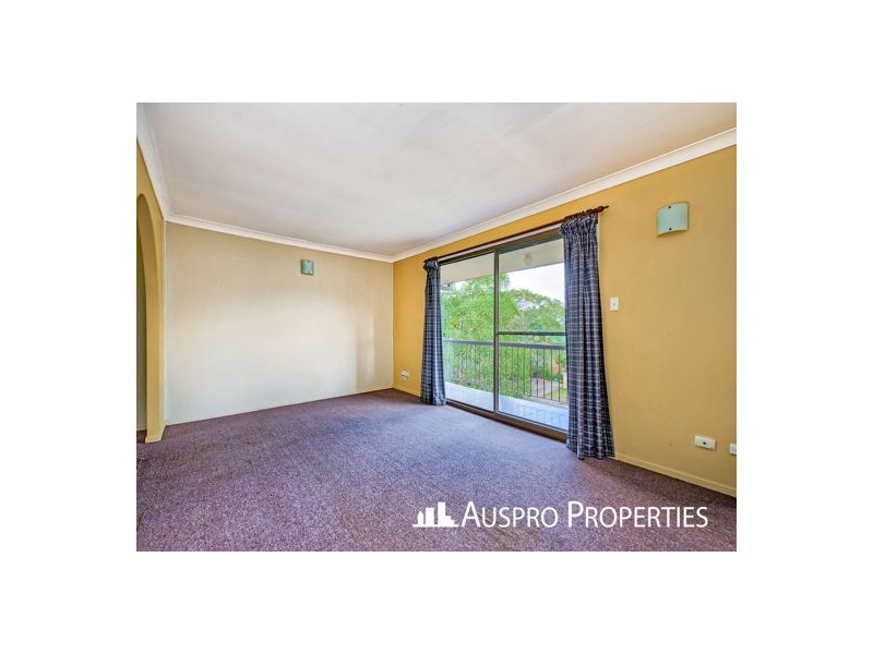 14 Estoril Street, Robertson QLD 4109