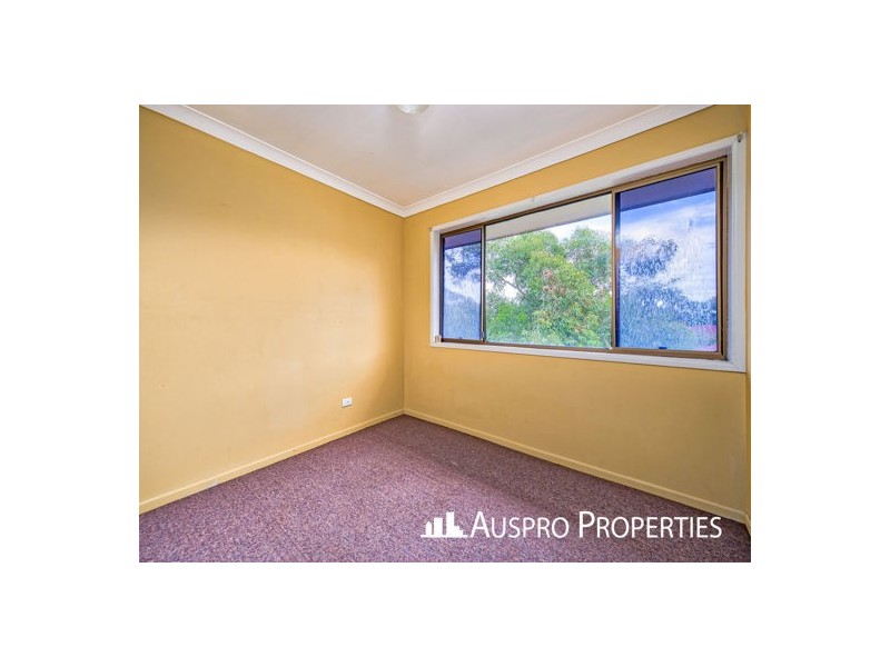 14 Estoril Street, Robertson QLD 4109