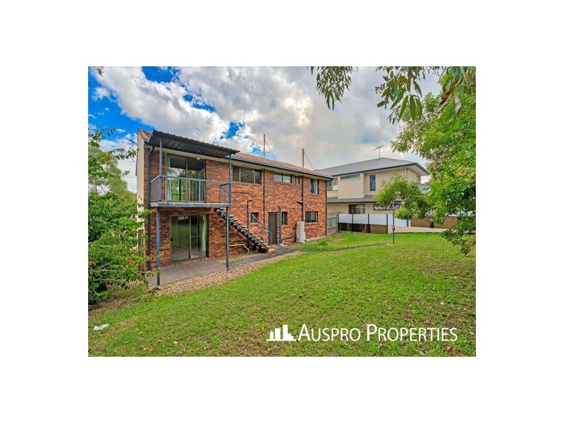 14 Estoril Street, Robertson QLD 4109