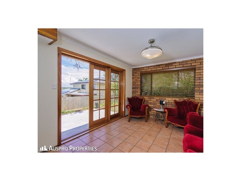 40 Pompadour St, Sunnybank Hills QLD 4109