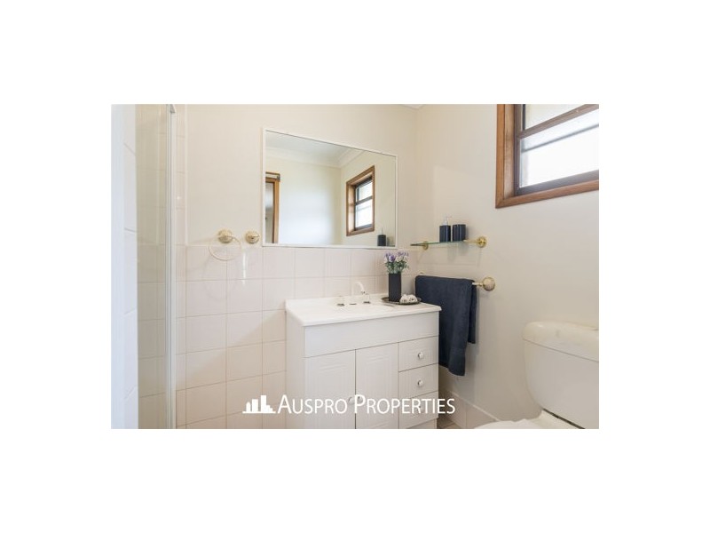 9 Karalee St, Sunnybank QLD 4109