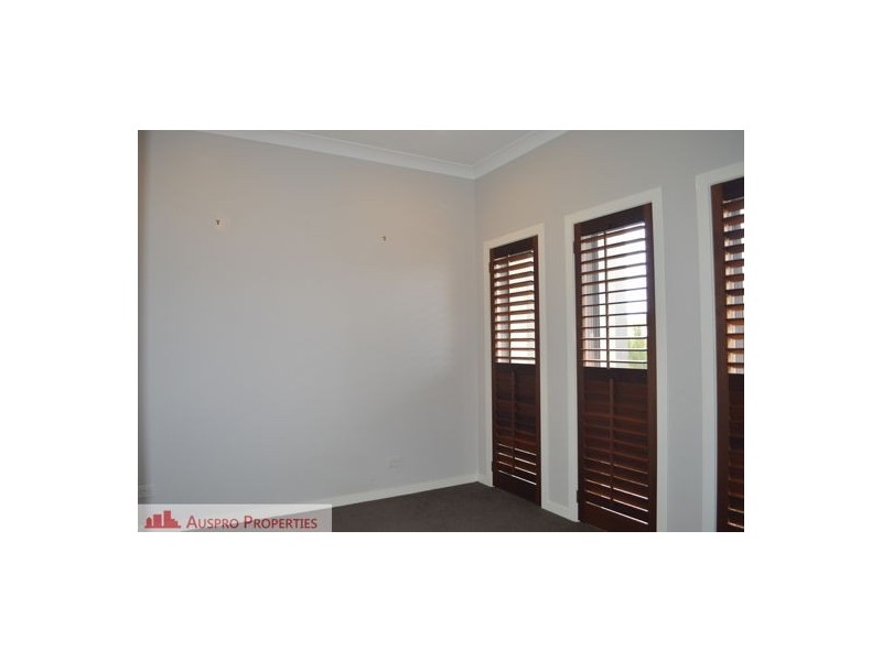 37 Parkgrove St, Birkdale QLD 4159