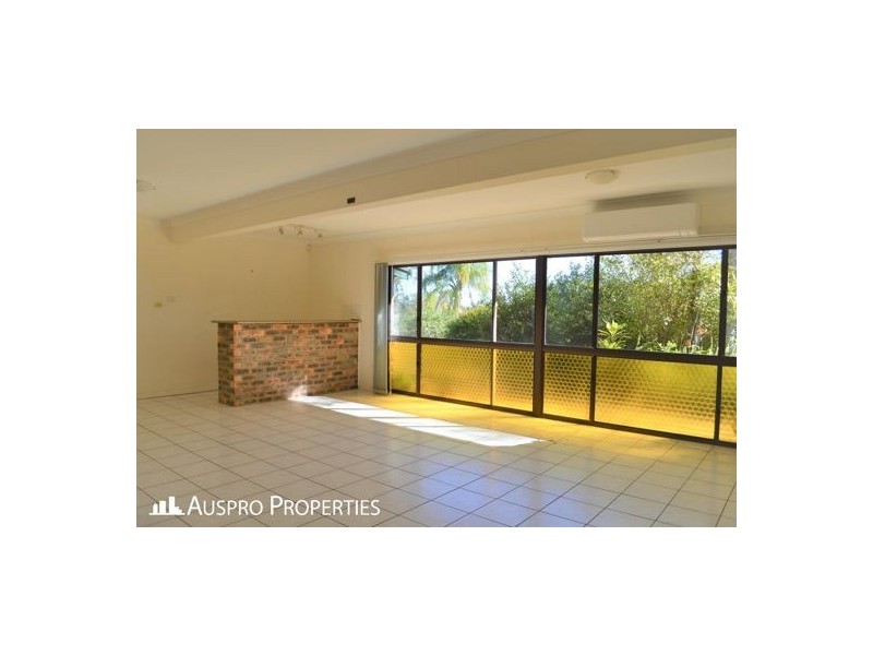 578 Gowan Road, Stretton QLD 4116