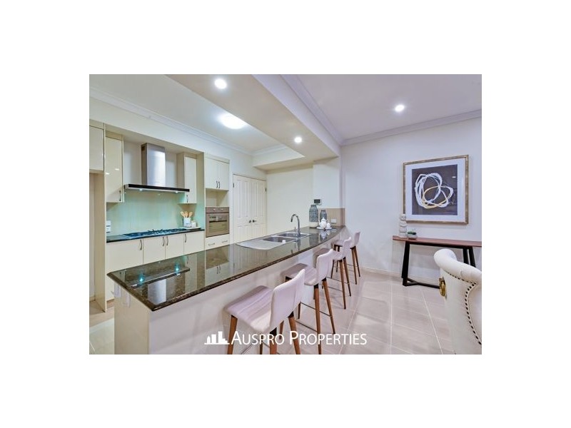 79 White Cedar Cct, Stretton QLD 4116