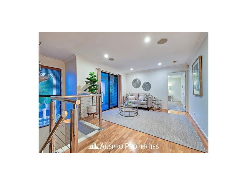 79 White Cedar Cct, Stretton QLD 4116