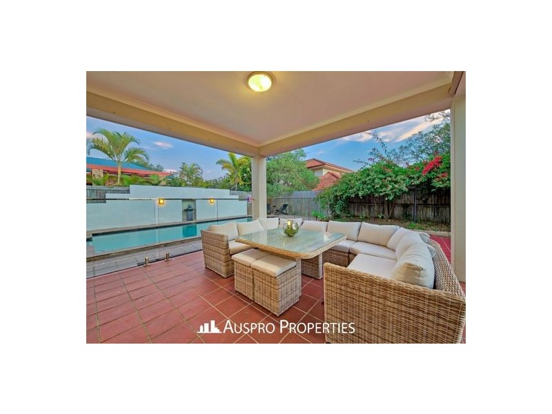 79 White Cedar Cct, Stretton QLD 4116