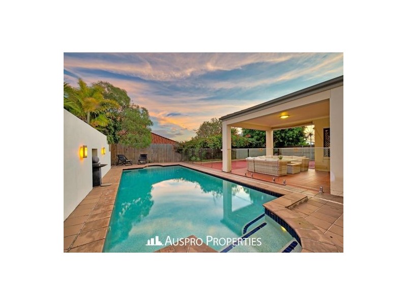 79 White Cedar Cct, Stretton QLD 4116