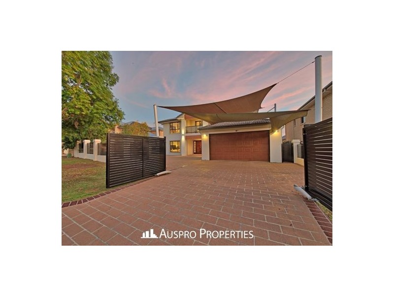 79 White Cedar Cct, Stretton QLD 4116