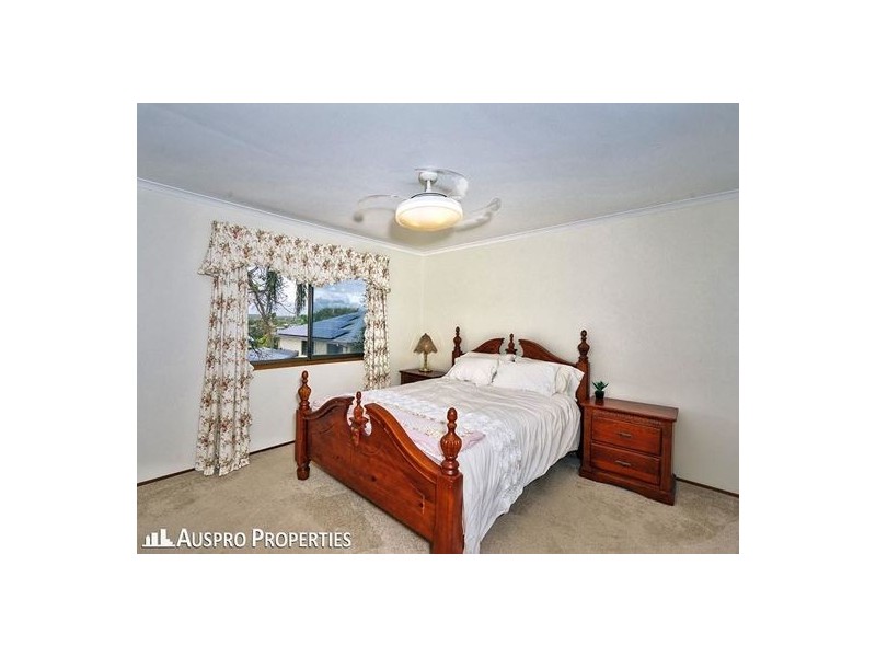 40 Pompadour St, Sunnybank Hills QLD 4109