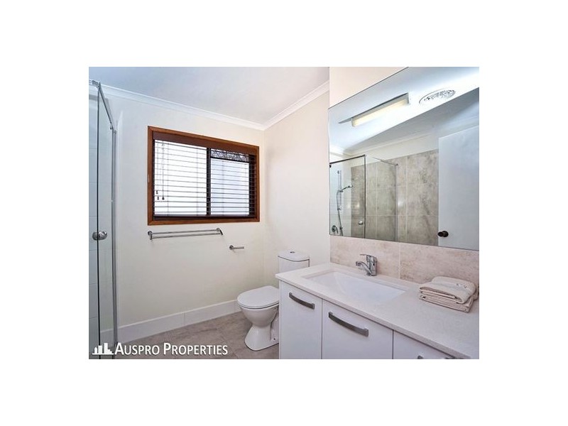 40 Pompadour St, Sunnybank Hills QLD 4109