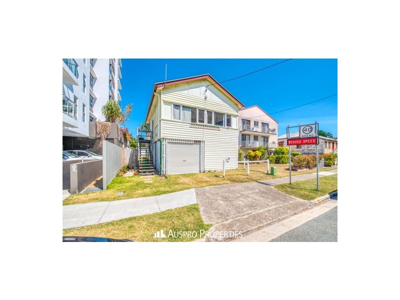 12 Norman St, Southport QLD 4215