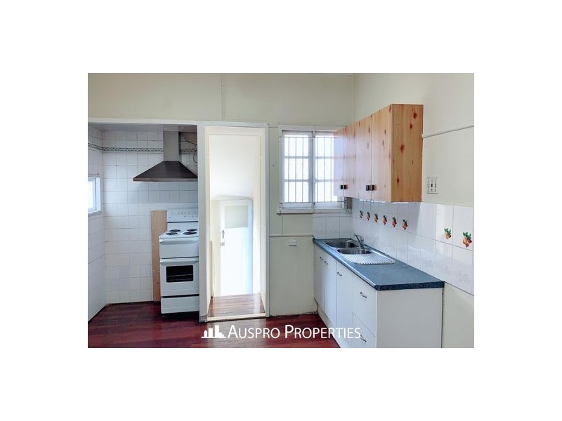 222 McCllough St, Sunnybank QLD 4109