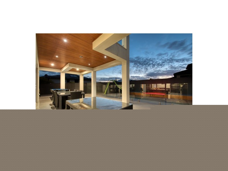 110 The Parkway, Stretton QLD 4116