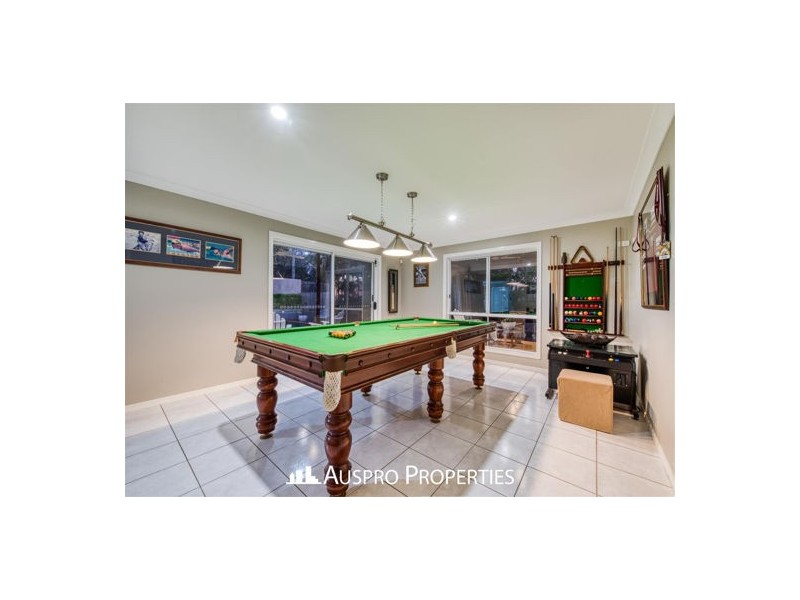 11 Cassia Pl, Stretton QLD 4116