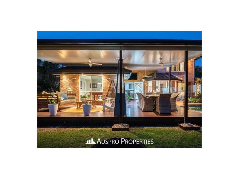 11 Cassia Pl, Stretton QLD 4116