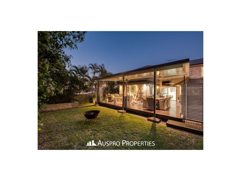 11 Cassia Pl, Stretton QLD 4116