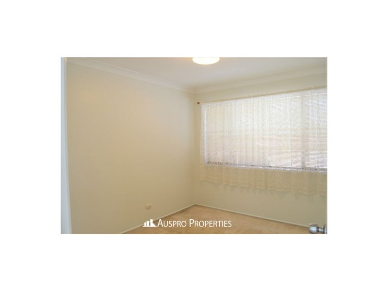 398 Warrigal Rd, Eight Mile Plains QLD 4113